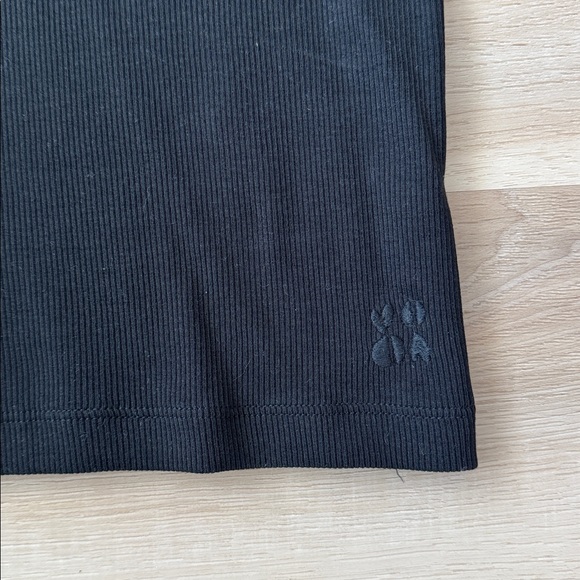 Zara - Ribbed Tank Bundle - Picture 8 of 13